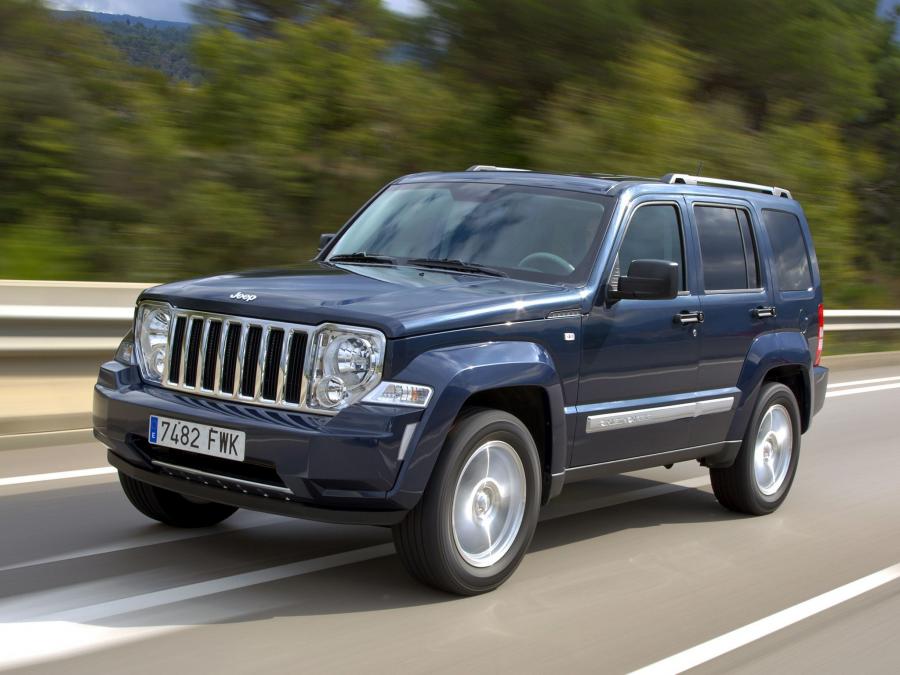  Jeep Cherokee Limited CRD 2007 года  (фото 3 из 30)